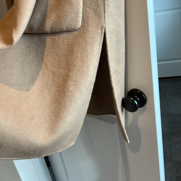 Michael Kors Vest - Picture 4 of 5